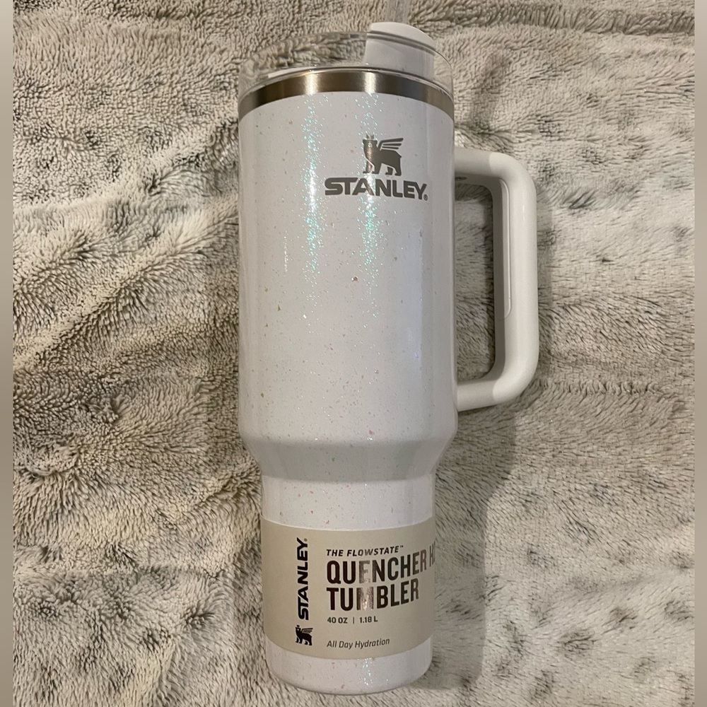 New Stanley Pearl Shimmer 40oz